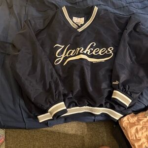 Yankees pullover